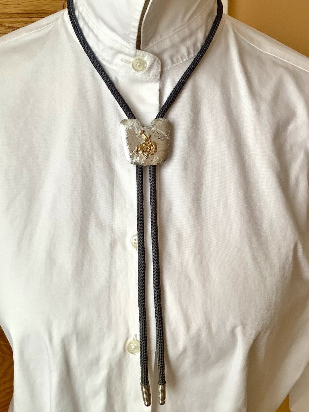 Silver Centerpiece Bolo Tie Gray Cord Gold Accent Western Cowboy Slide Necktie